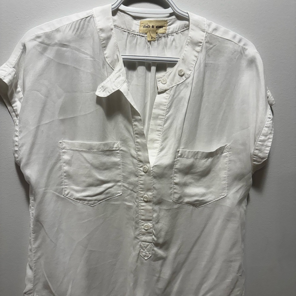 Cloth & Stone White Button-Up Shirt